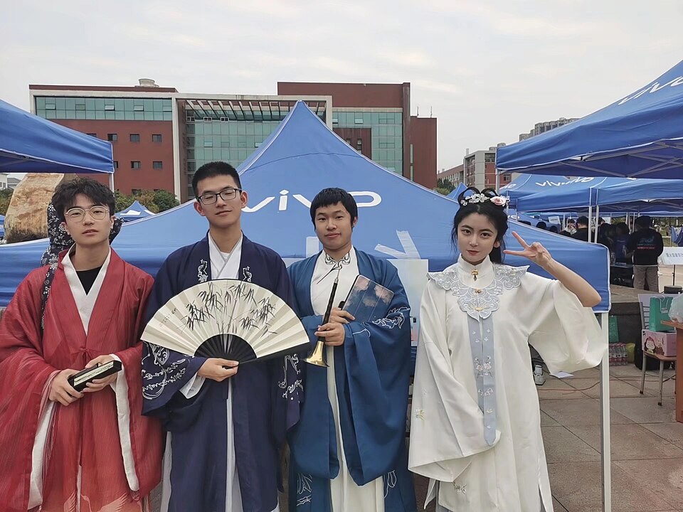 Hanfu revival