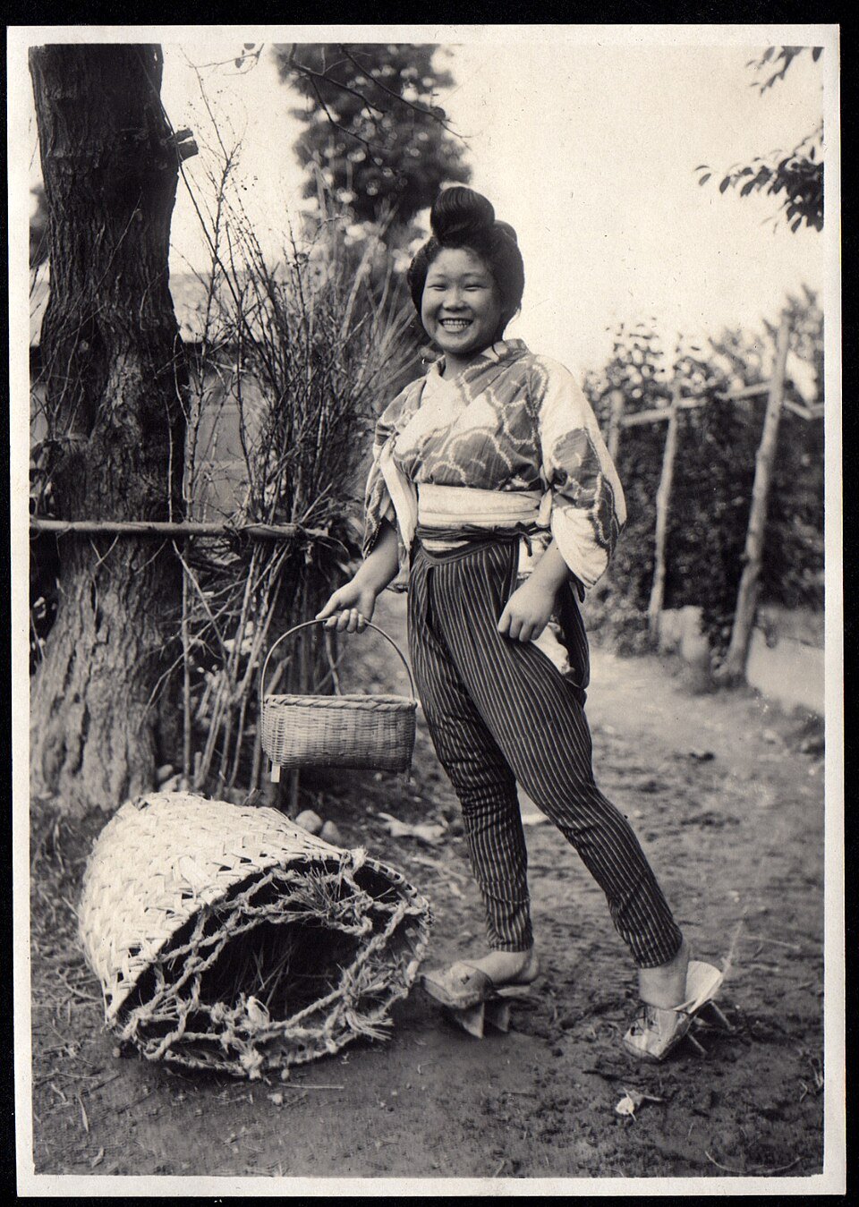 劳作裤（monpe）