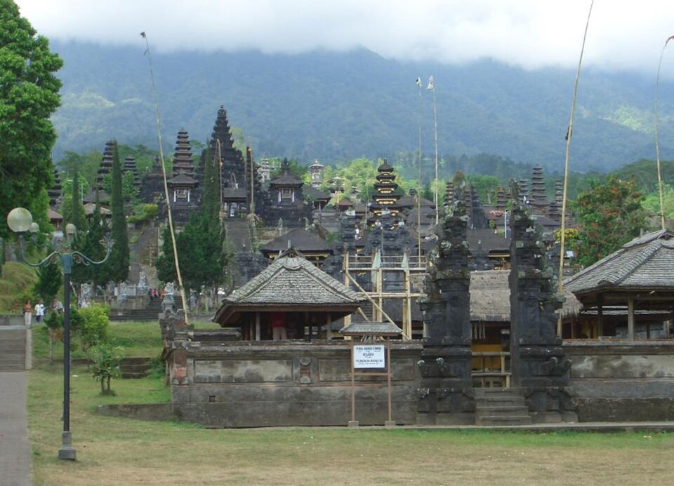 ブサキ寺院